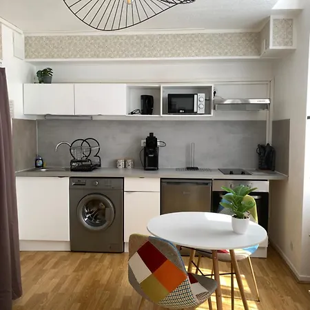 Cosy Centre Parking Netflix Apartament